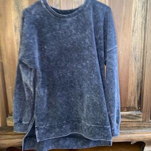Zenana Signature LS Charcoal Top